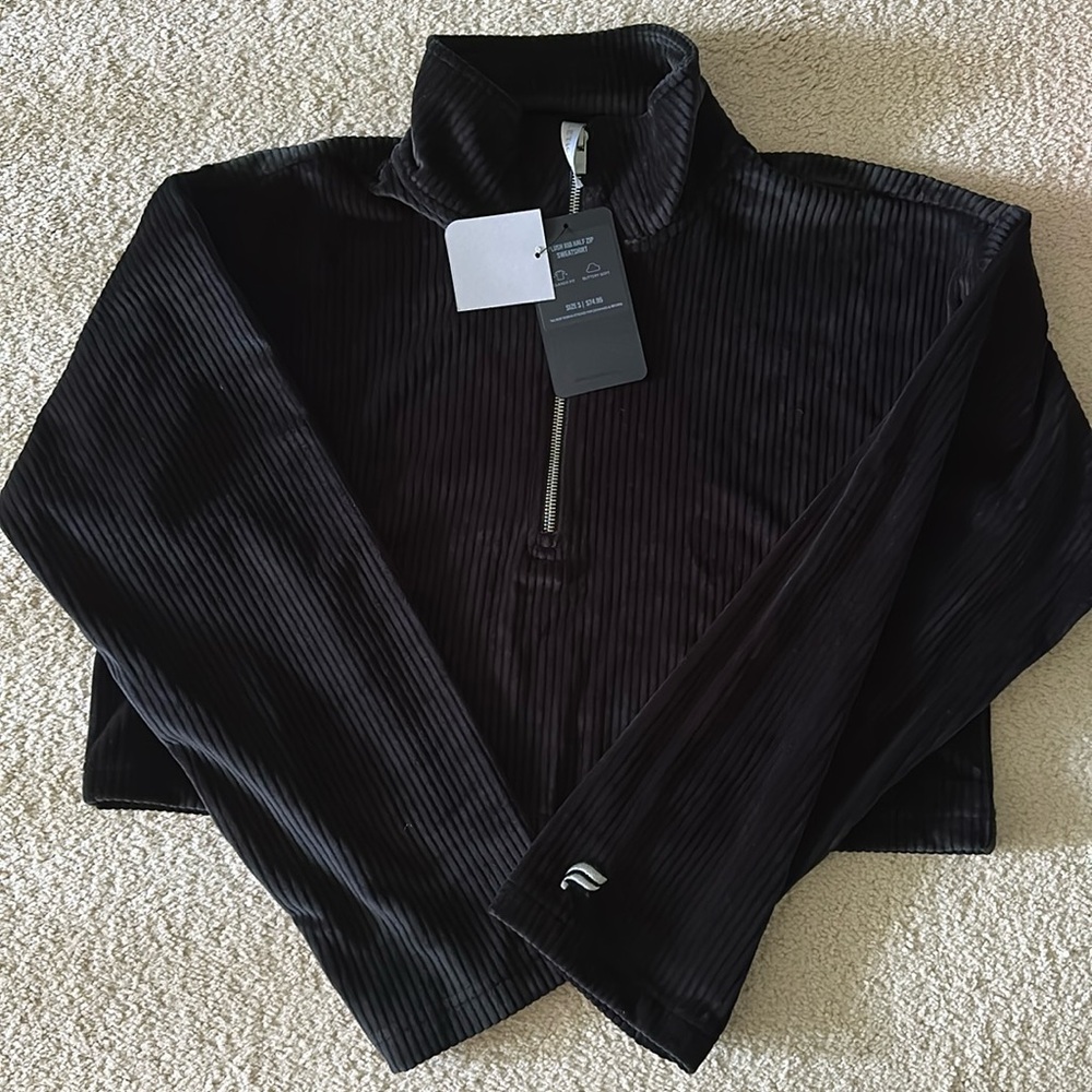 NWT Fabletics Plush Rib Half Zip Sweatshirt Black Sz Small